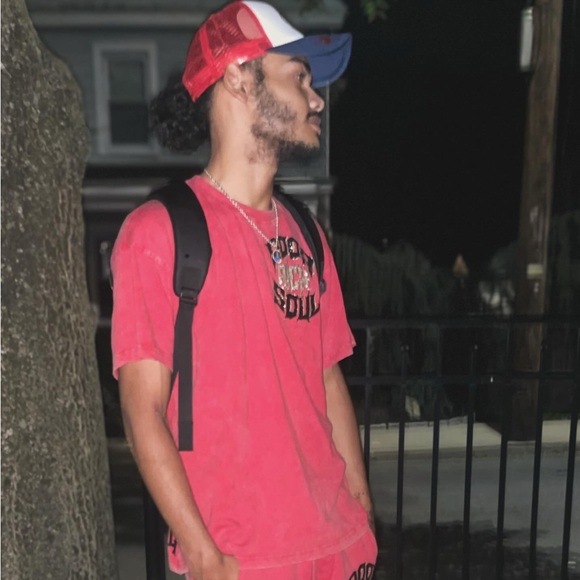 Meet your Posher, J - Picture 4 of 4